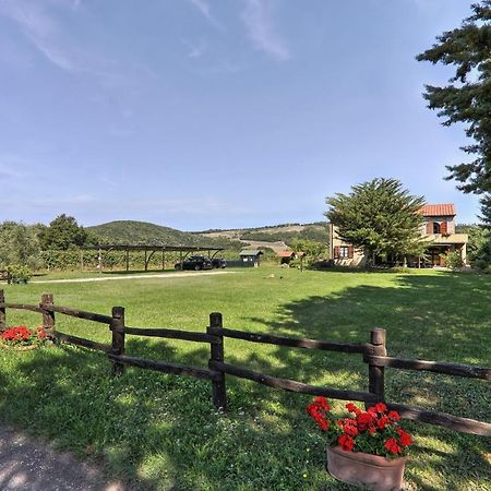 Appartamento Uva - Agriturismo Le Selvole Pomarance Luaran gambar