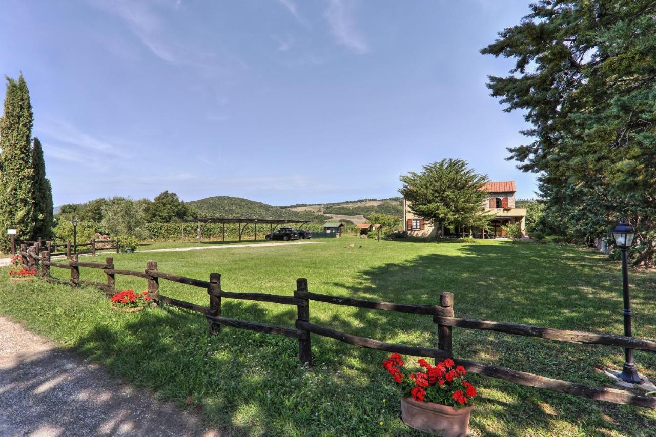 Appartamento Uva - Agriturismo Le Selvole Pomarance Luaran gambar