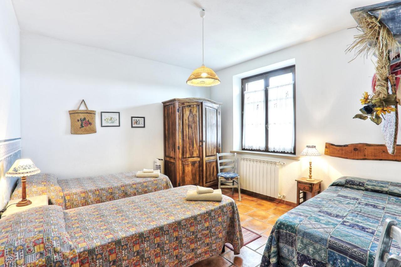Appartamento Uva - Agriturismo Le Selvole Pomarance Luaran gambar